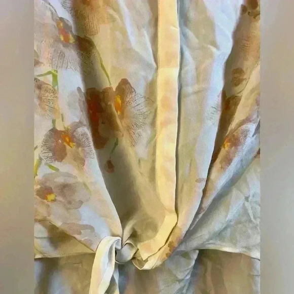 Joie silks sleeveless white top floral Print Size Small - Picture 3 of 6